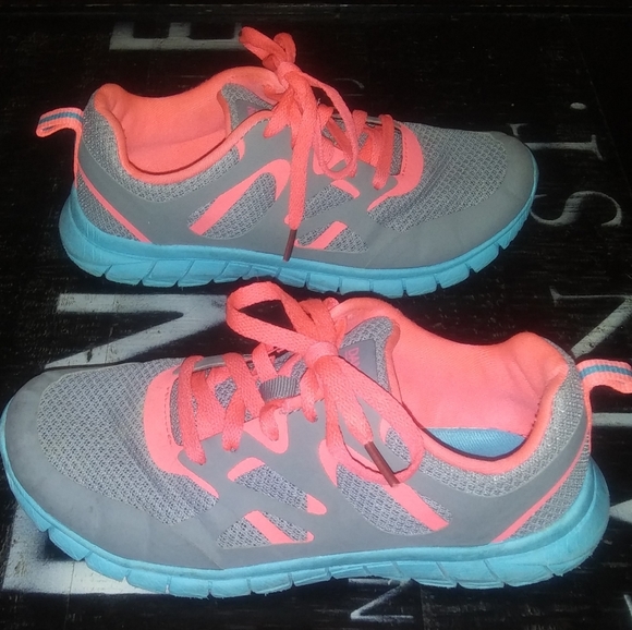 MAN MADE WOMENS PINK AND GREY DANSKIN NOW SHOES - Picture 4 of 8